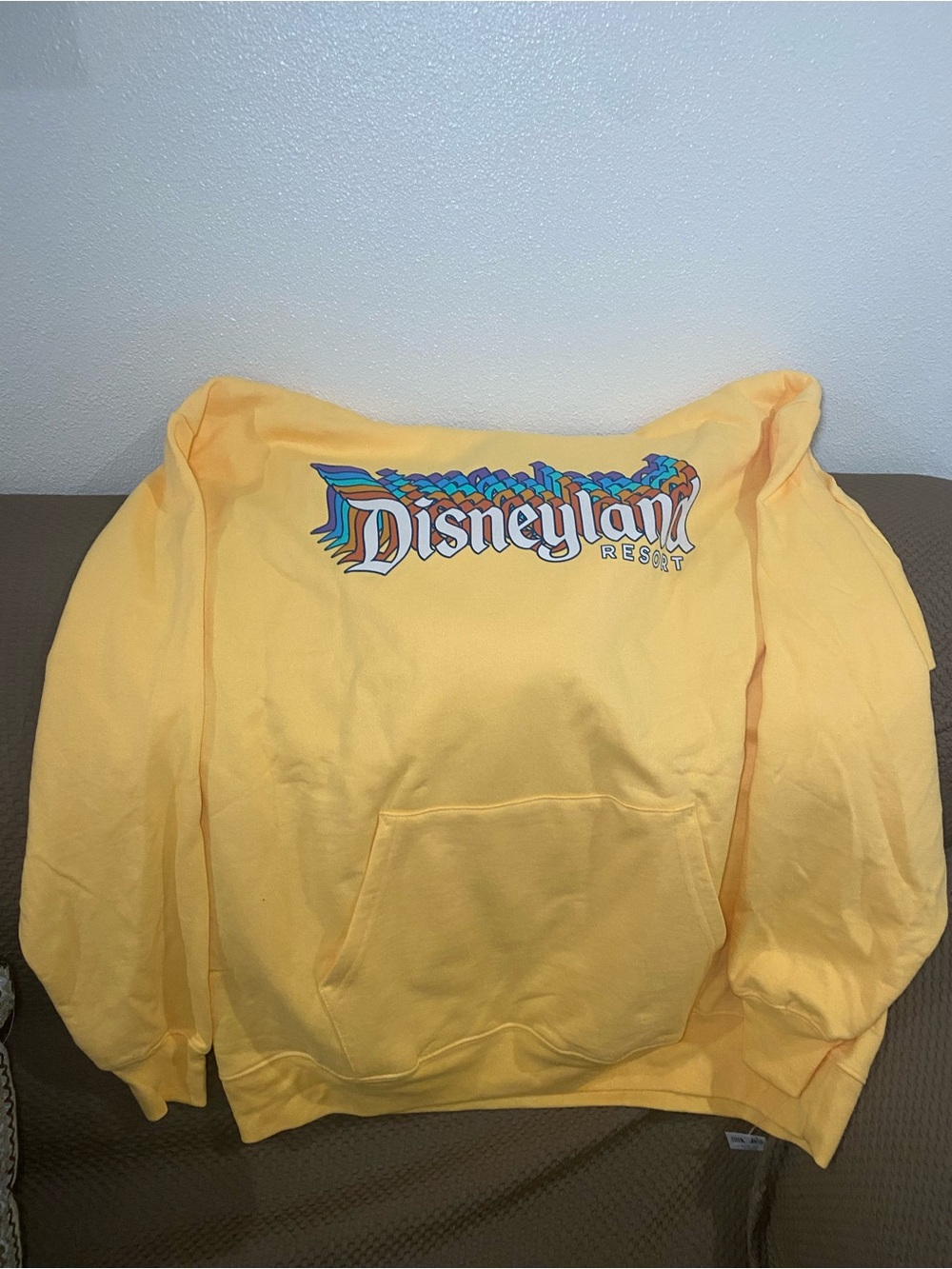 Disneyland Resort Yellow Pullover Hoodie Retro Style XL Disney Parks NEW